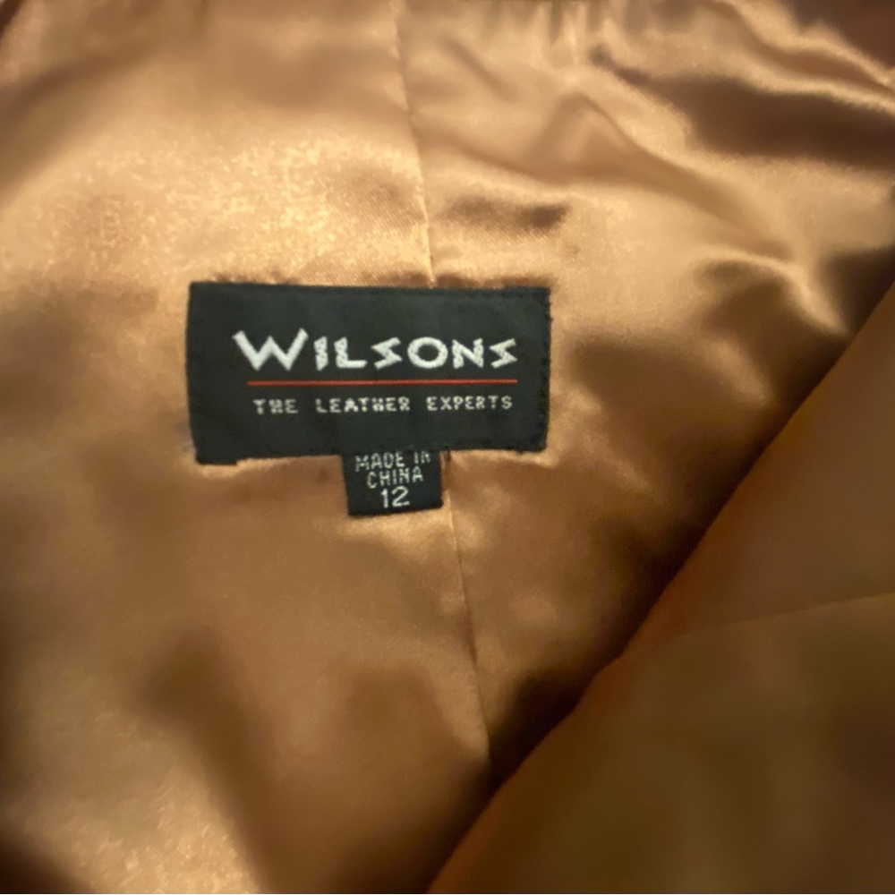 Elegant Tan Leather Skirt - Picture 4 of 6